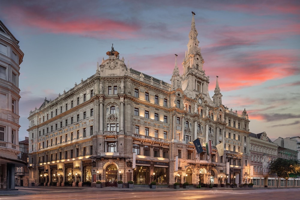 New York Palace Hotel & Residence — 5-Star Luxury Hotel in Budapest, Hungary