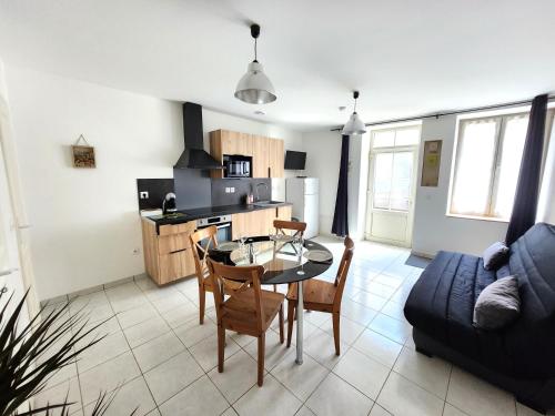 La Champenoise 4 Voyageurs — hotel in Sezanne