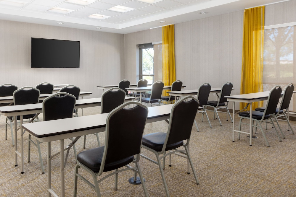 SpringHill Suites by Marriott Roseville - photo 27