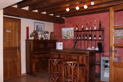 Les Granges Menillonnes - carbon neutral hotel in Menilles