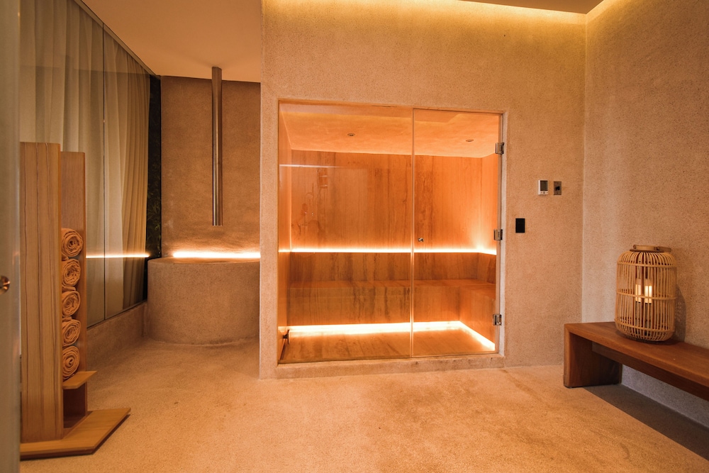 Steam room