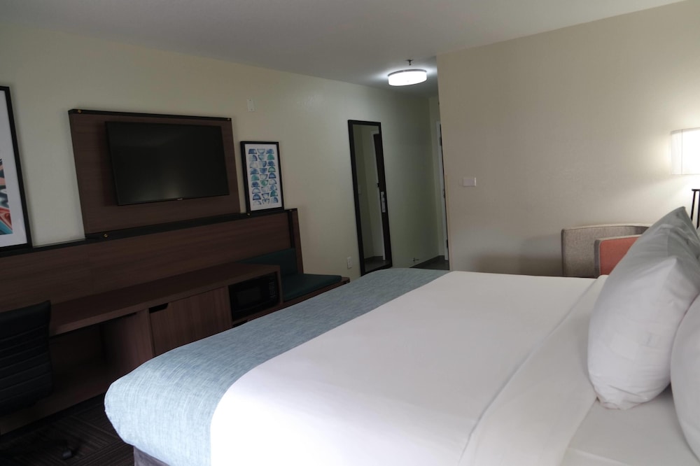 Wingate by Wyndham Kings Bay Naval Base I 95 - photo 21
