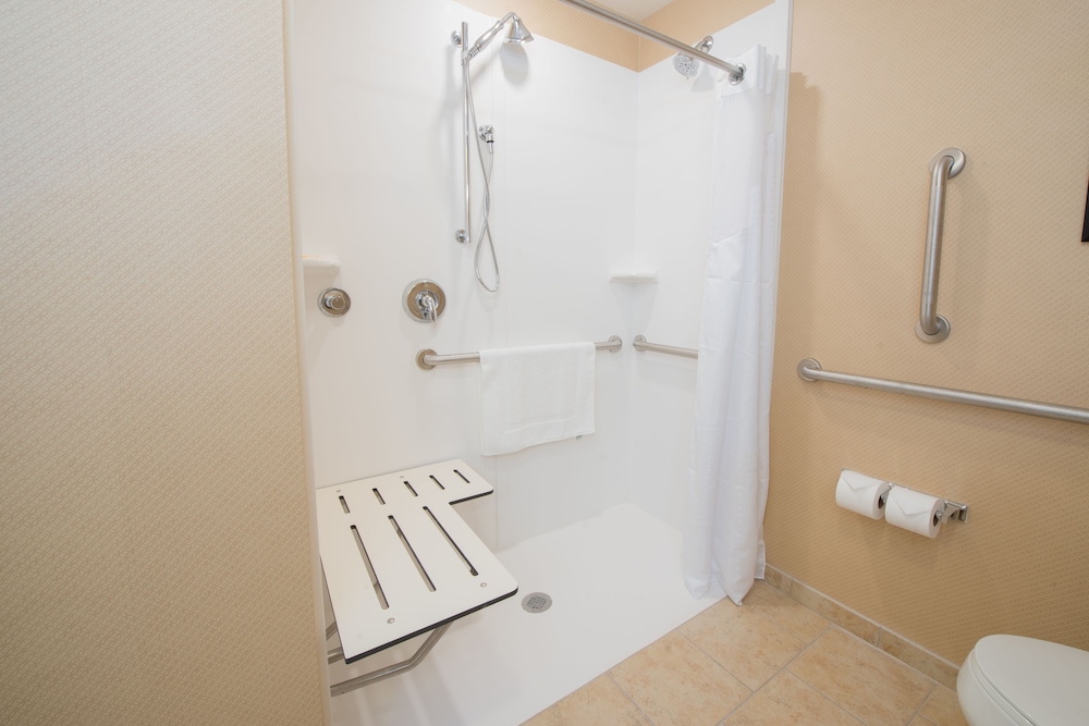 Holiday Inn Bismarck by IHG - photo 34