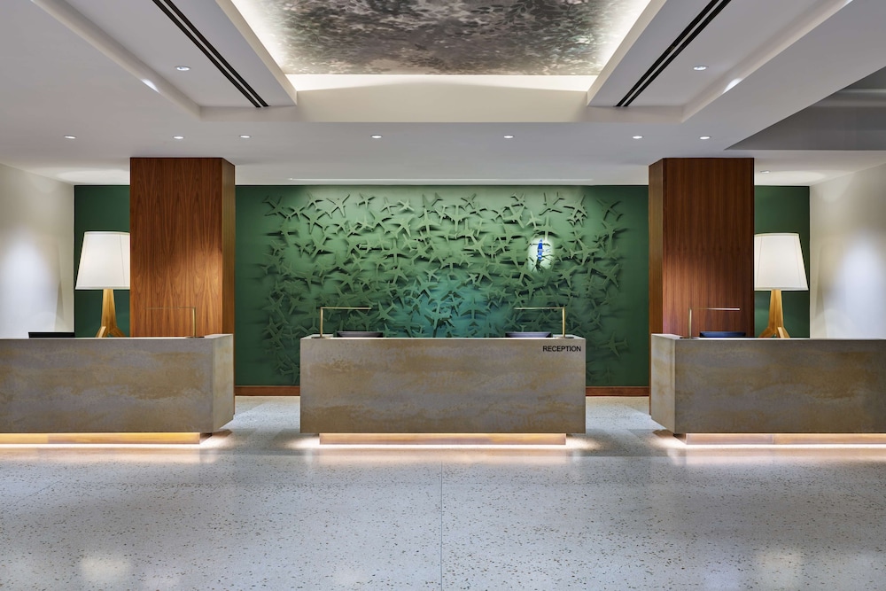 Hilton Atlanta Airport - photo 8