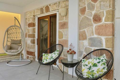 Beachside Retreat in Glyfada — 4-Star Luxury Hotel in Glyfada, Greece