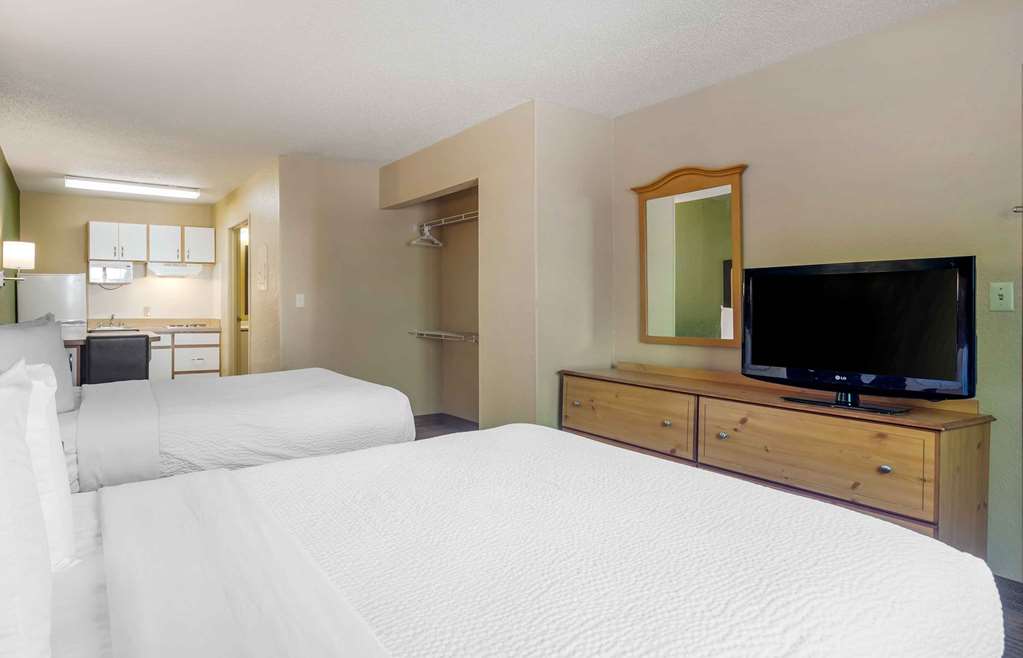 Extended Stay America Select Suites Atlanta Perimeter Hammon - photo 29