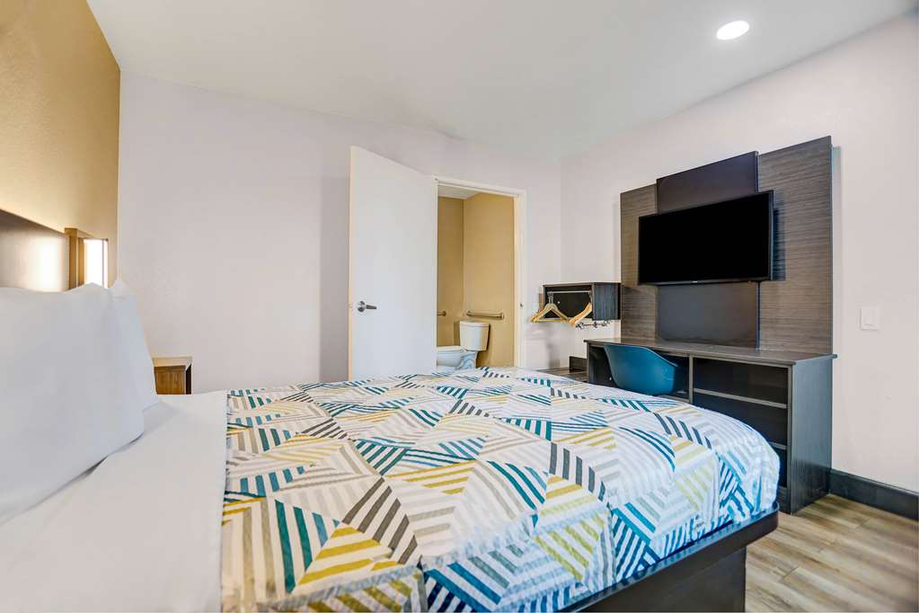 Motel6 San Bernardino CA South - photo 10