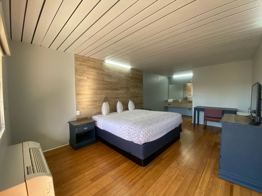 Discovery Inn Macon - featured photo