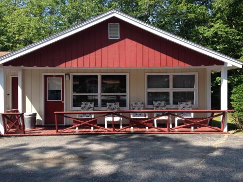 Marcotte Motor Court - photo 30