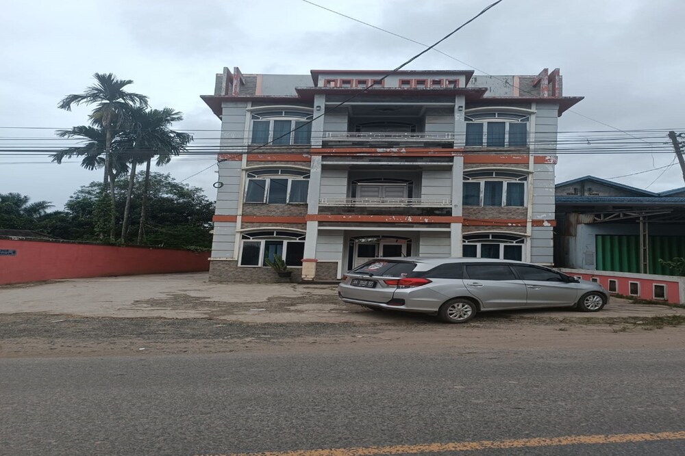 Hotel O Ervina Homestay Syariah Batakan — hotel in Kandangan