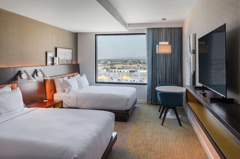 Hilton Buena Park Anaheim - photo 31