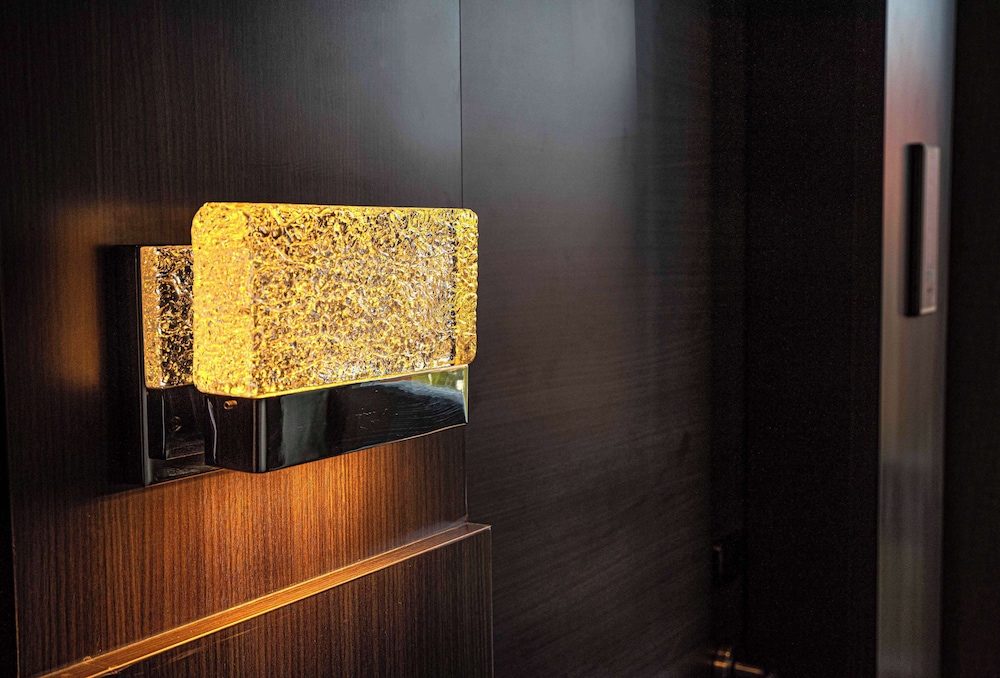 Homewood Suites by Hilton Boston Logan Airport Chelsea - photo 4