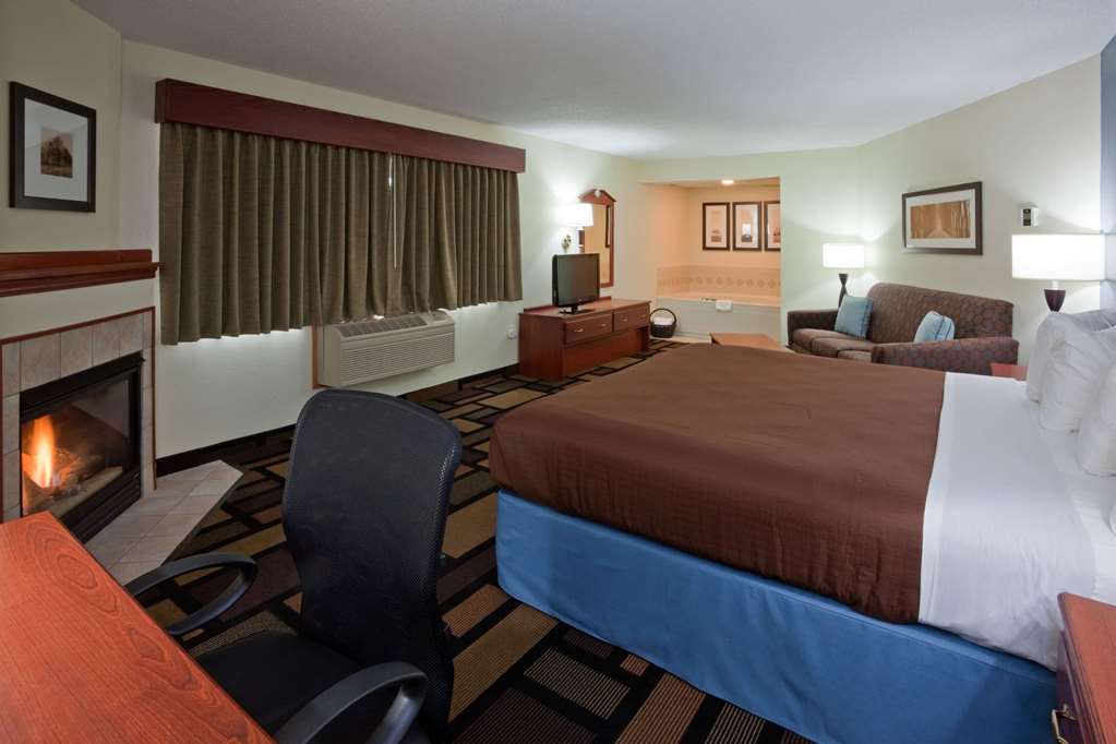AmericInn by Wyndham Austin - photo 8
