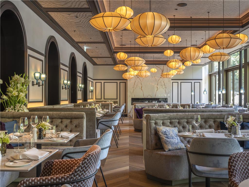 ICONS EHBB Restaurant