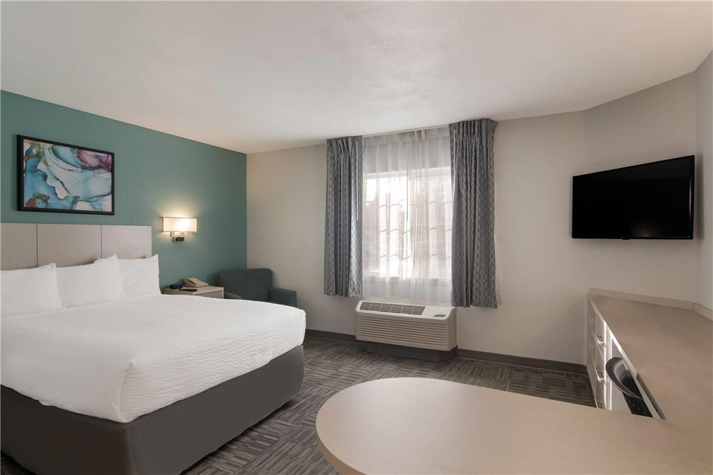 MainStay Suites Raleigh Cary - photo 11