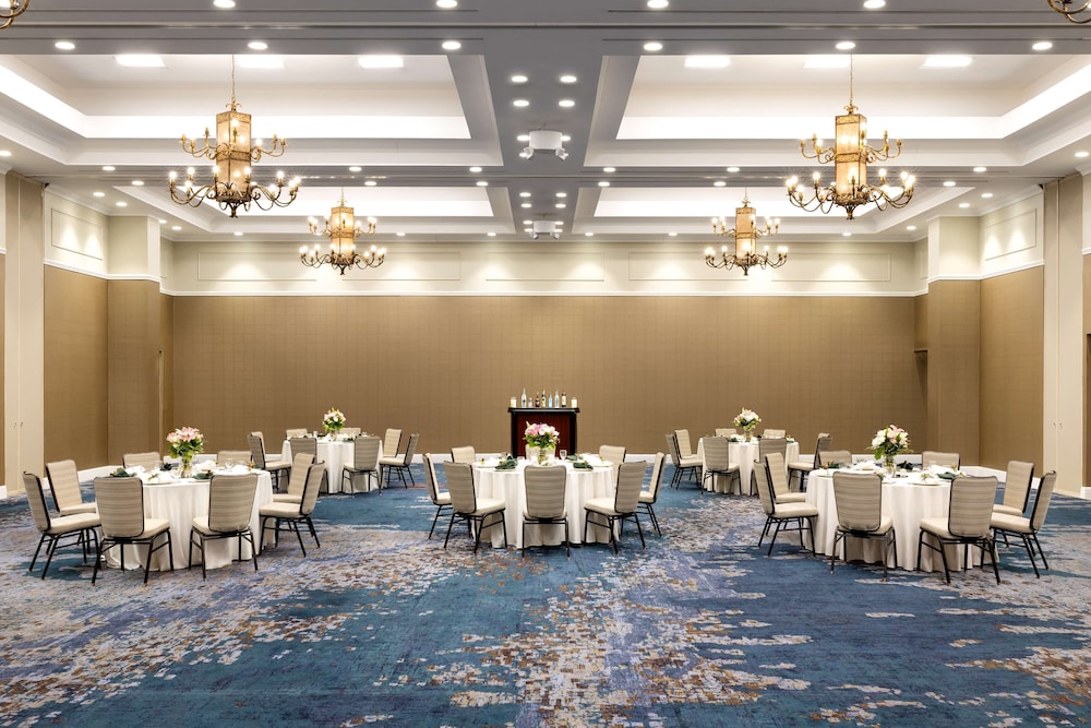 Hilton Tucson East - photo 46