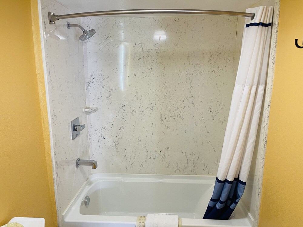 Apple Inn Motel - photo 34