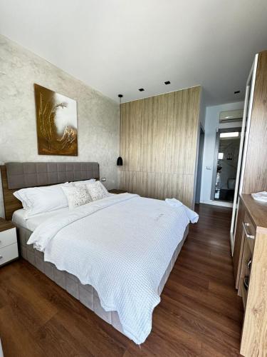 Luciano Hotel in Himare, Albania