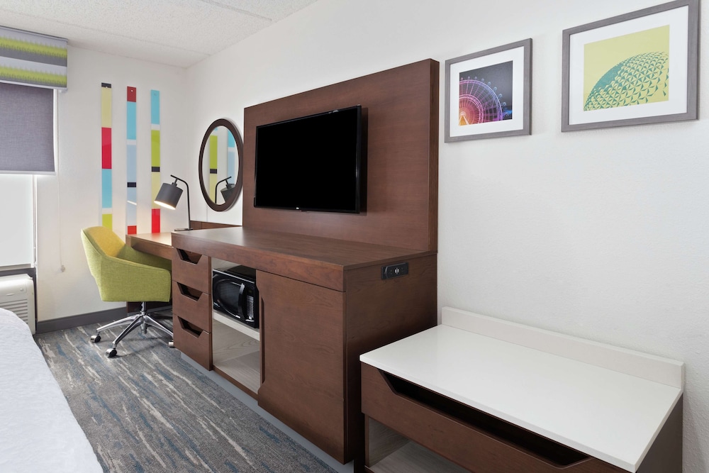 Hampton Inn & Suites Orlando Intl Dr N - photo 13