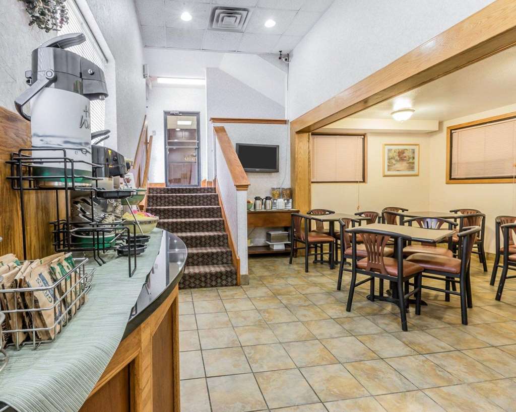 Quality Inn Pell City I 20 exit 158 - photo 28