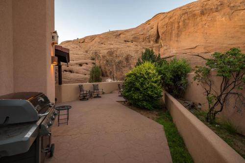 3447 E Westwater Drive — Moab — photo 2