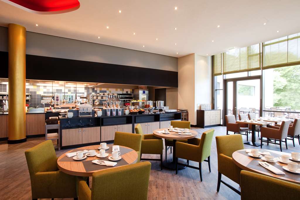 Steigenberger Parkhotel, Braunschweig/Brunswick, Germany - Brasserie an der Oker