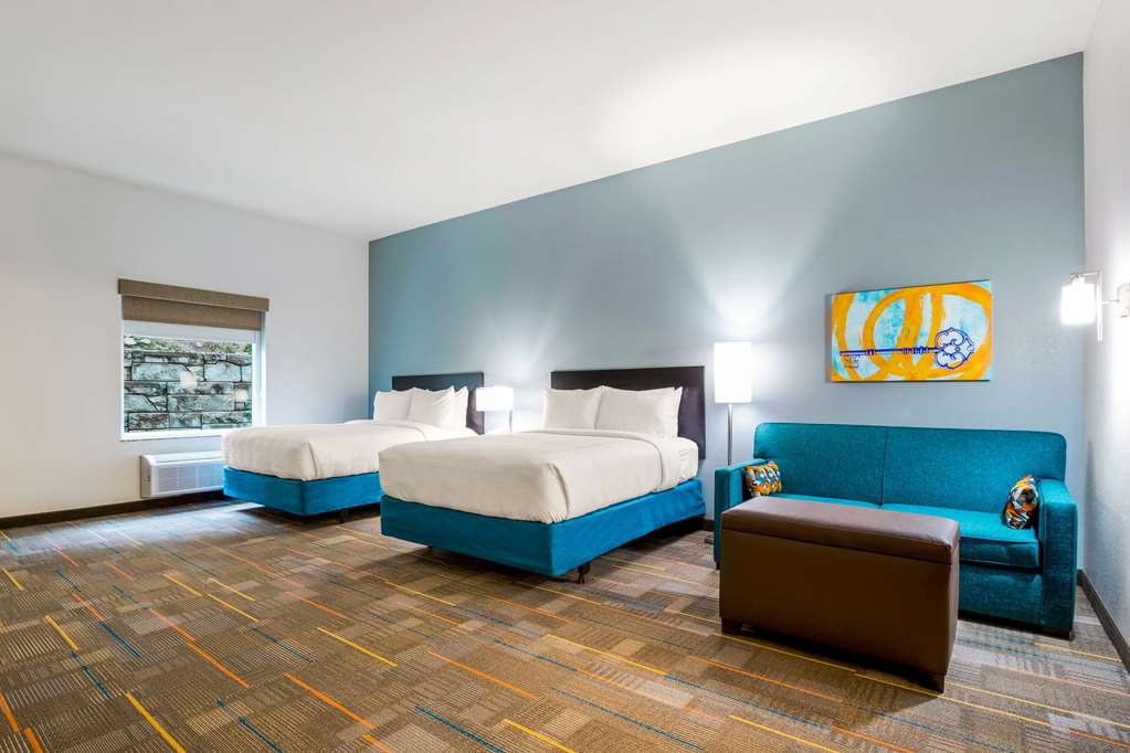 MainStay Suites Winfield Teays Valley - photo 18