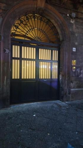 Home Cap82 — 4-Star Luxury Hotel in Naples, Italy