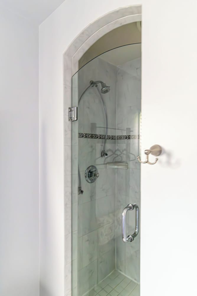Inn on Charlotte Boutique Hotel - photo 31
