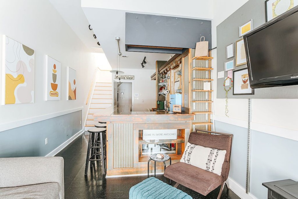 The Storefront - photo 22