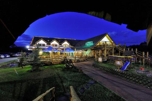 Zajazd Mihałufka — hotel in Skepe