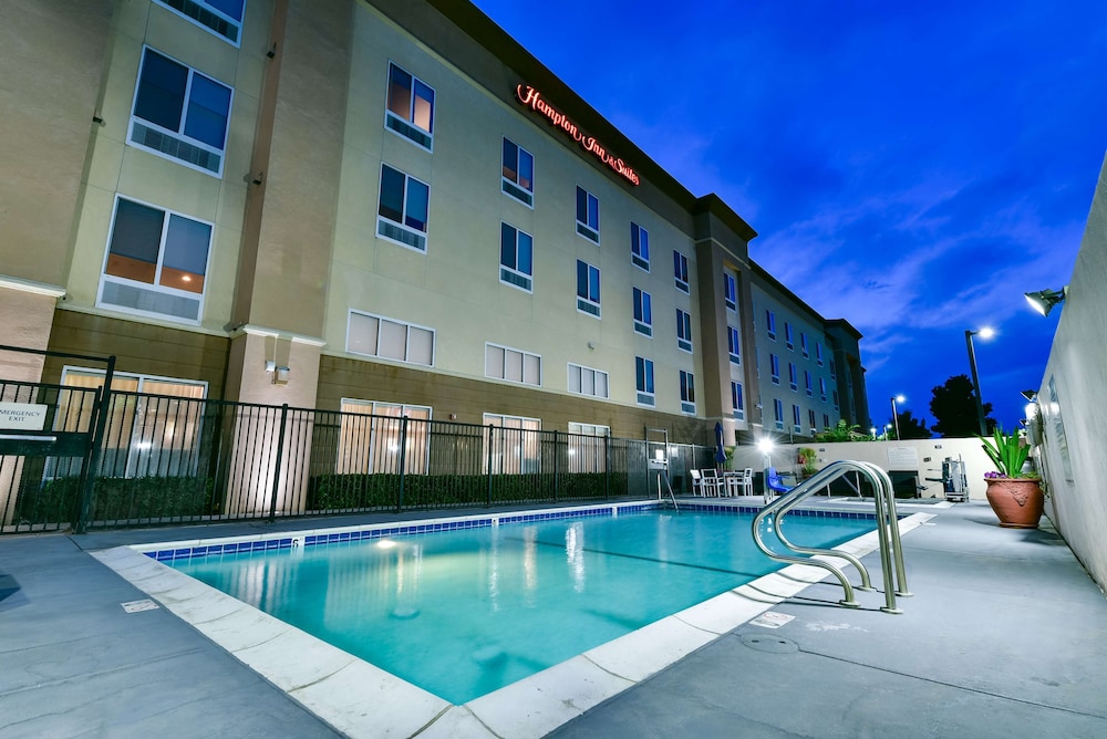 Hampton Inn & Suites Pittsburg CA - photo 67