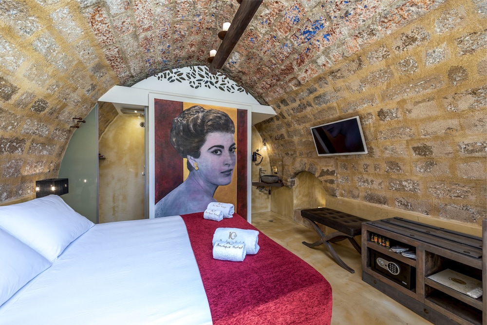 10GR Boutique Hotel and Wine Bar — Rodos — photo 5