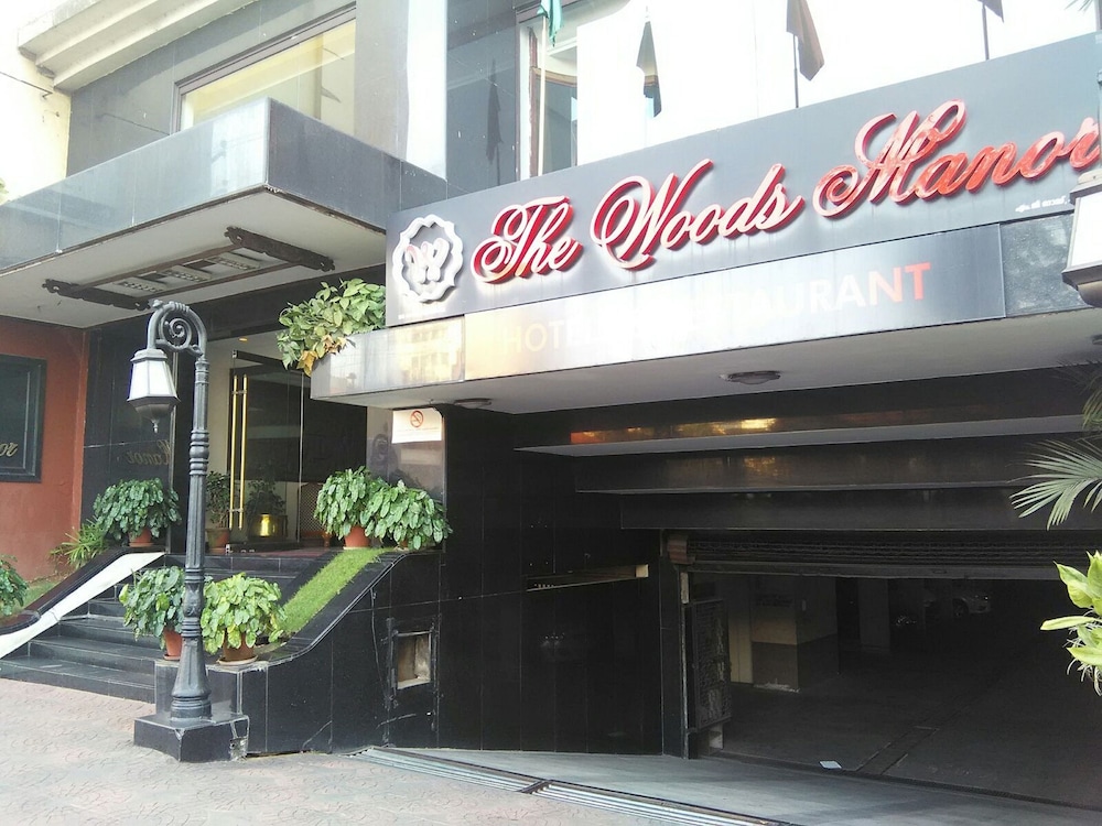 The Woods Manor MG Road