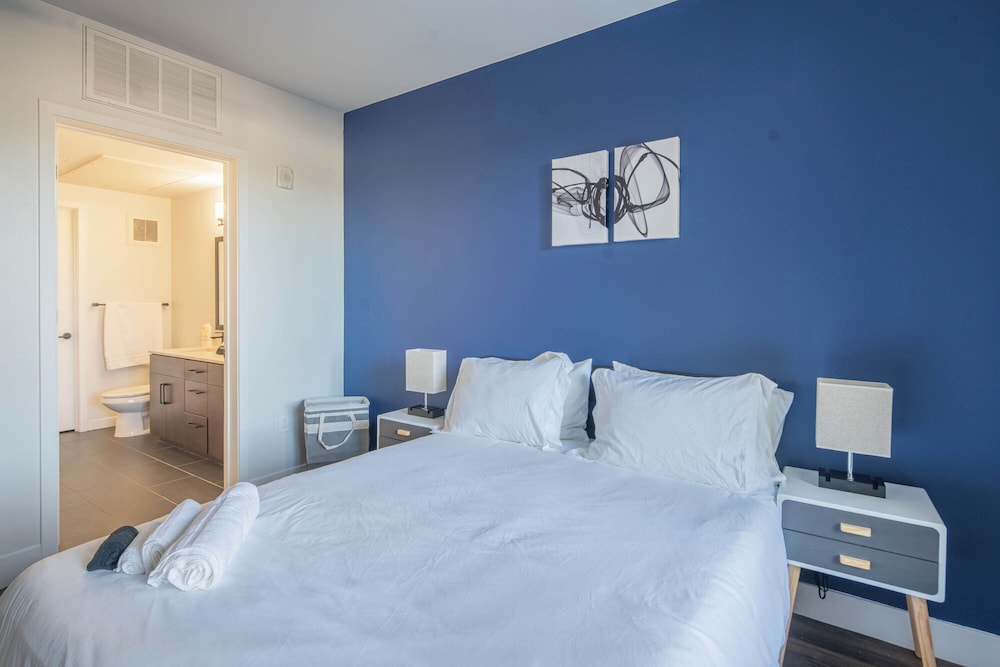 Rove Living Kb Trovita Rio — 4-Star Luxury Hotel in Tempe, United States