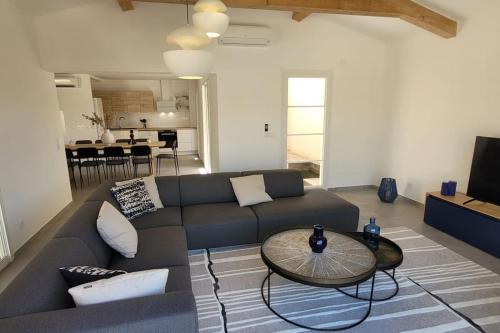 300 M de la plage piscine Clim wifi in Grimaud, France