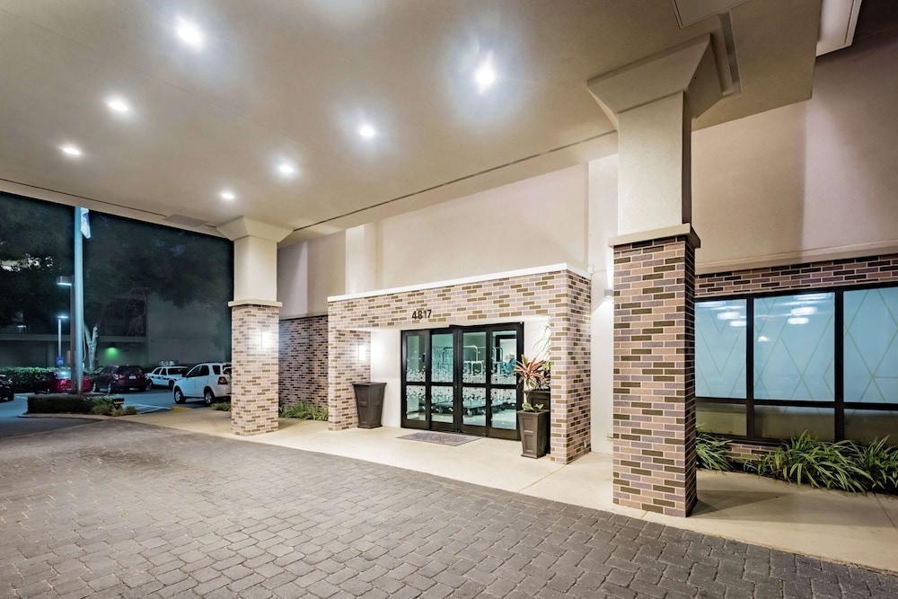 Hampton Inn Tampa International Airport Westshore - photo 70