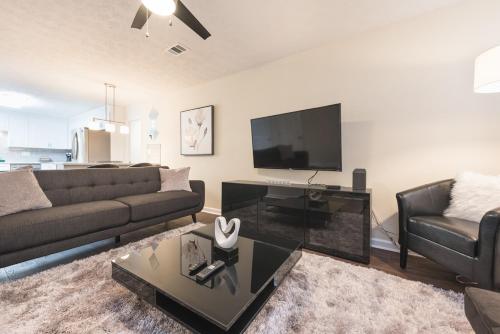 2br Townhome Sleeps 5 Near Ga Horse Park — Conyers