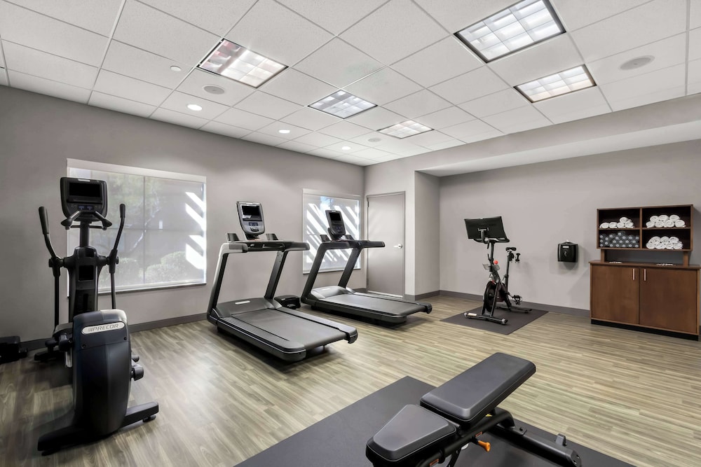 Hampton Inn & Suites Phoenix Gilbert - photo 49