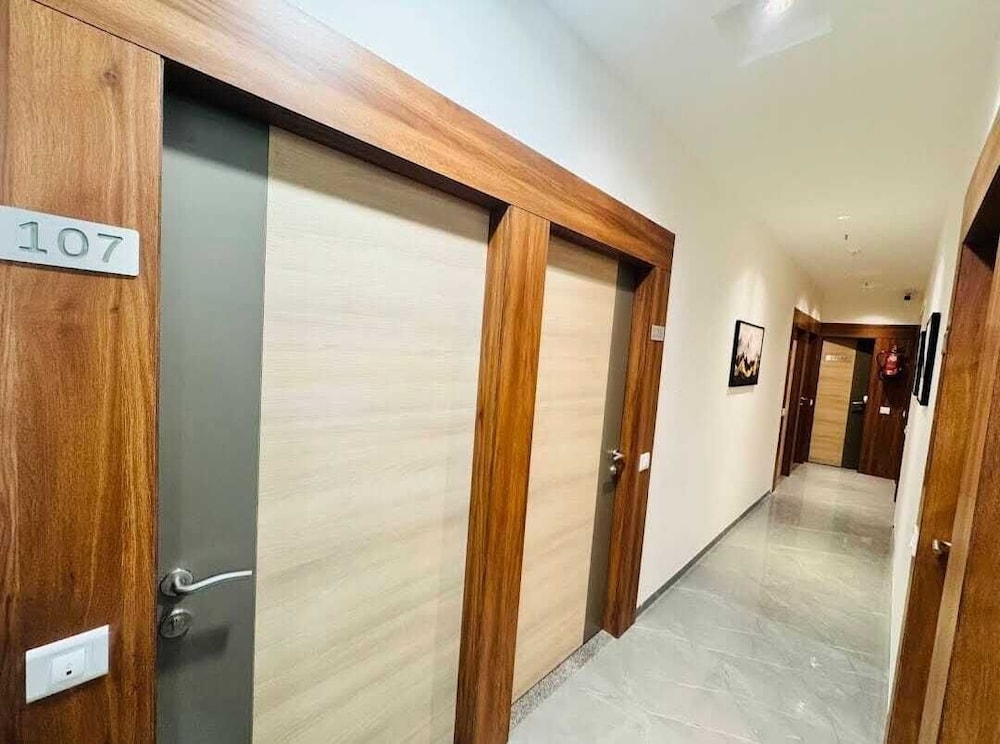 Hotel Legend in Gandhinagar, India