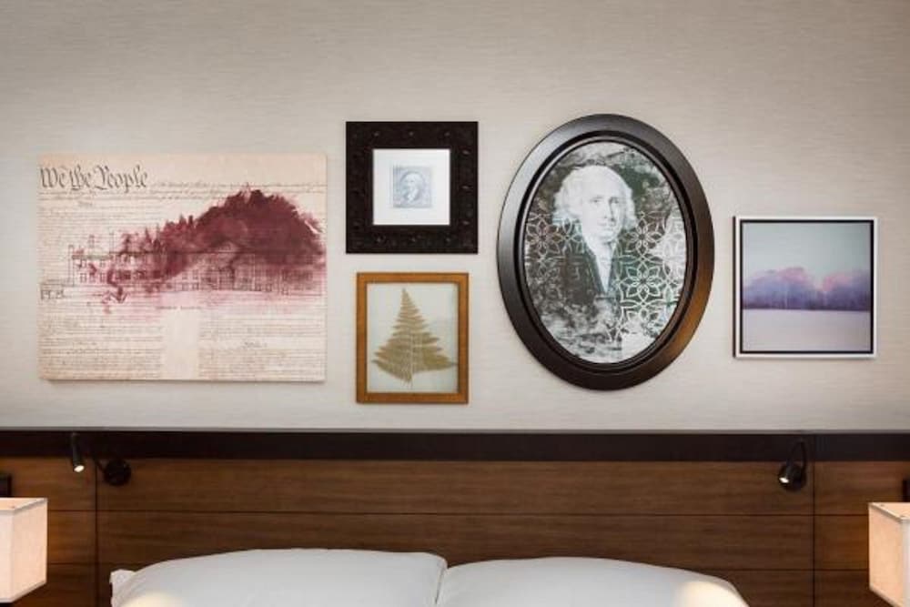 Hotel Madison & Shenandoah Conference Ctr - photo 17