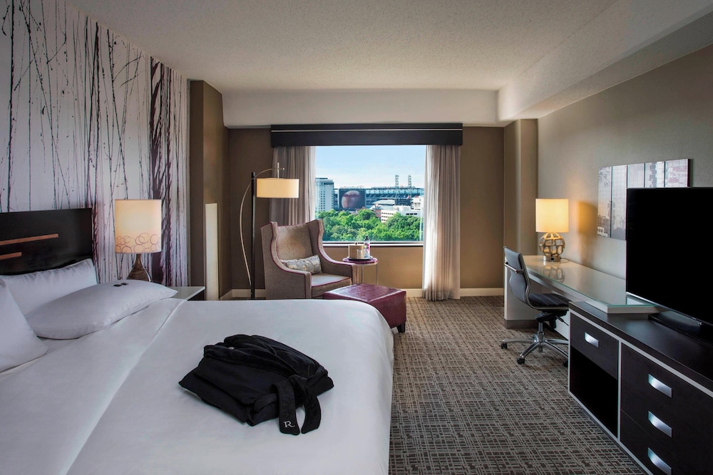 Renaissance Atlanta Waverly Hotel & Convention Center - photo 16