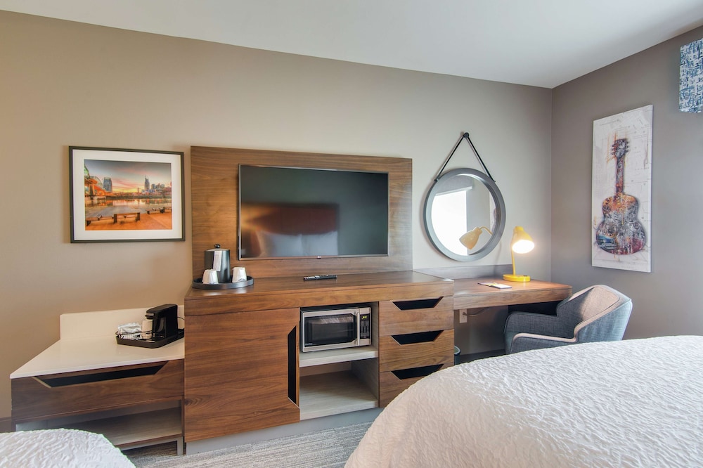Hampton Inn & Suites Nashville North Skyline - photo 17