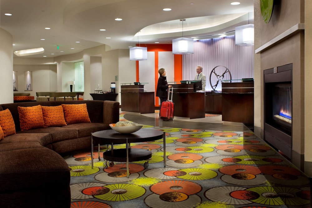 Hilton Garden Inn Denver Cherry Creek - photo 7