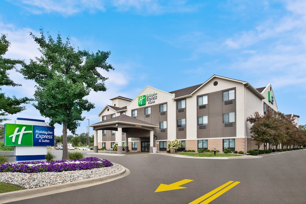 Holiday Inn Express Hotel & Suites Belleville by IHG - photo 61