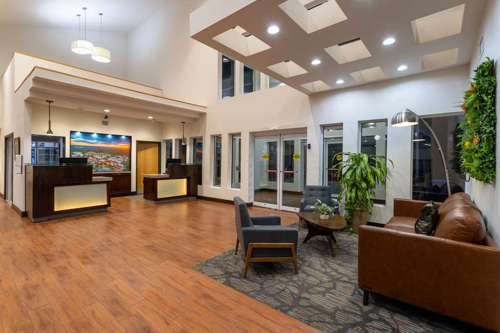 Wingate by Wyndham Valdosta Moody AFB - photo 2