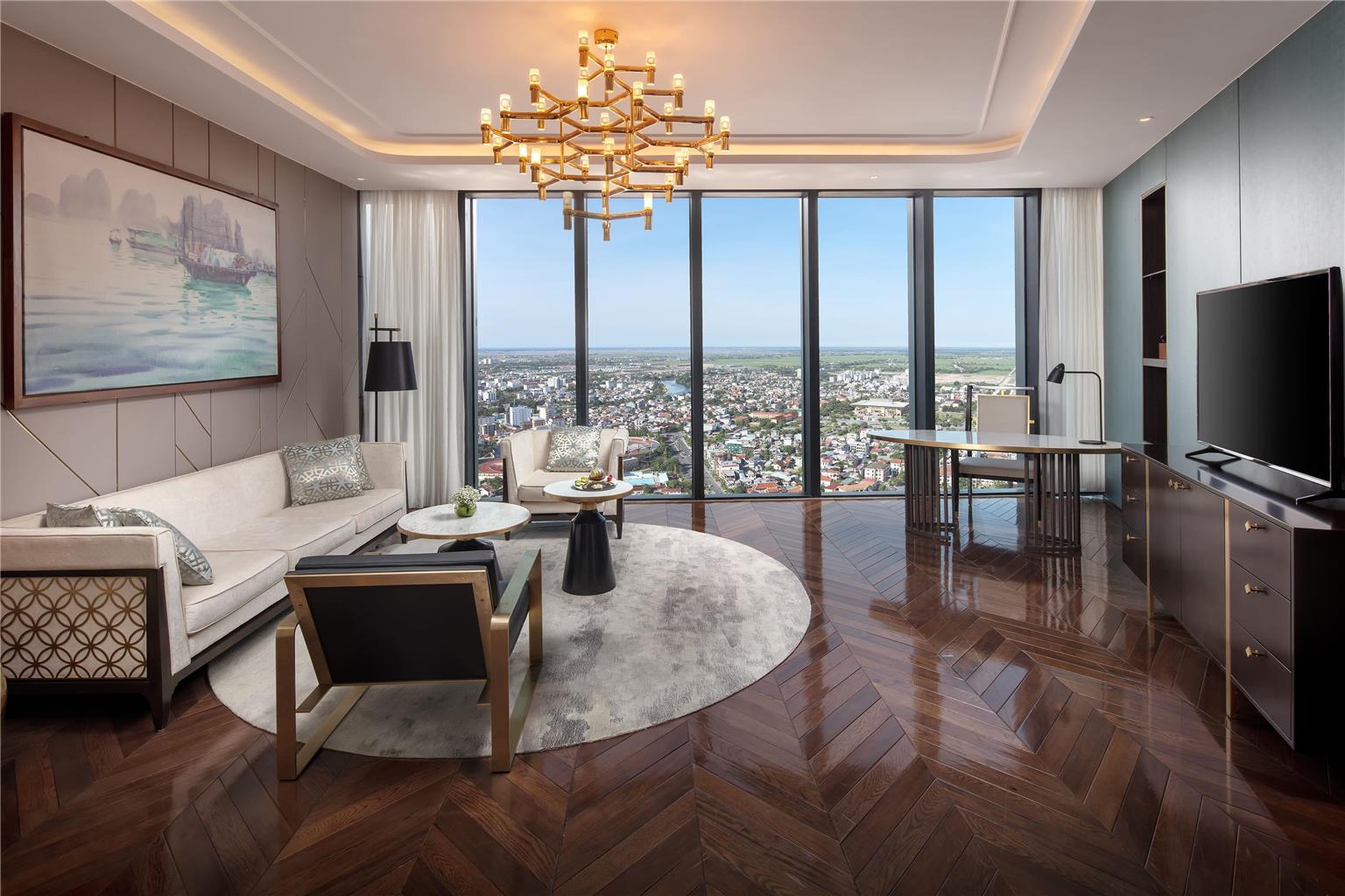 Melia Vinpearl Hue — 5-Star Luxury Hotel in Hue, Vietnam