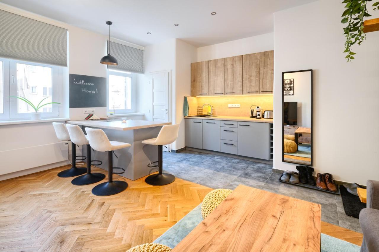 Apartman Flora - carbon neutral hotel in Unknown City