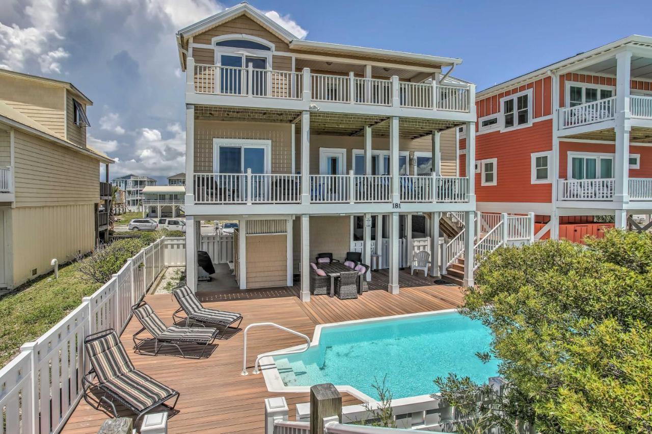 Coastal Retreat with Hot Tub Steps to Beach — hotel in Shallotte