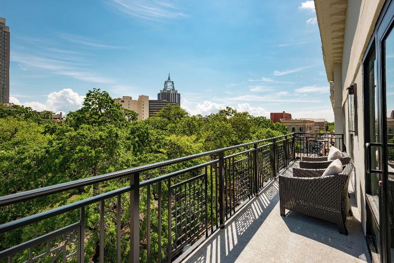 Hilton Garden Inn Mobile Downtown - photo 174